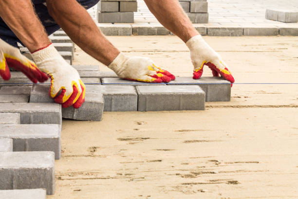 Best Decorative Driveway Pavers  in Leavenworth, KS