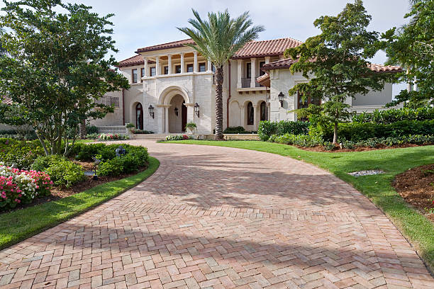 Best Residential Driveway Paver Services  in Leavenworth, KS